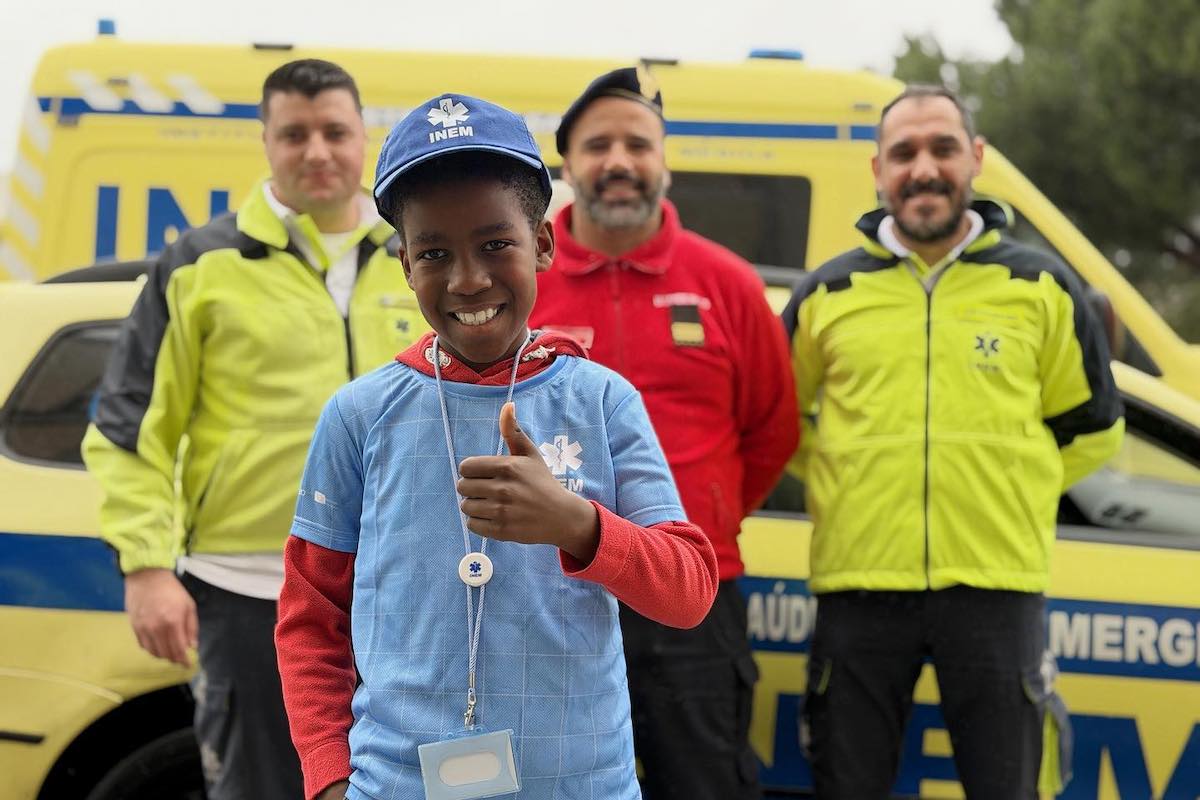 Rodrigo is 9 years old, saved his mother and is already a national hero