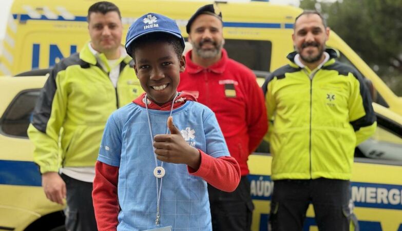Rodrigo is 9 years old, saved his mother and is already a national hero