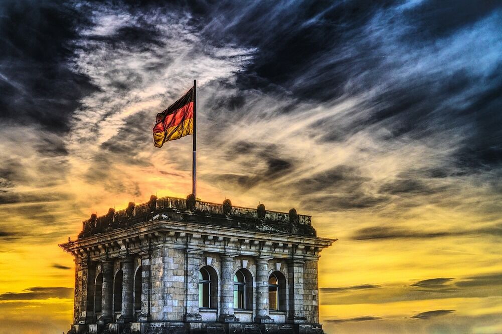 First the economy shrinks, then the population. What's going on in Germany?