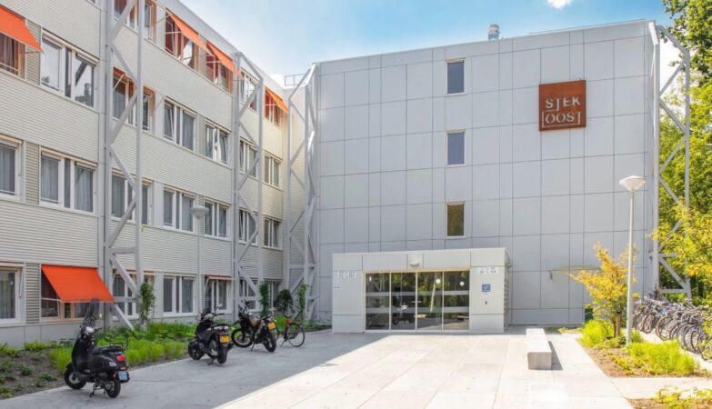 “People with penises”: laughter in the debate about rape. “What’s the joke?”