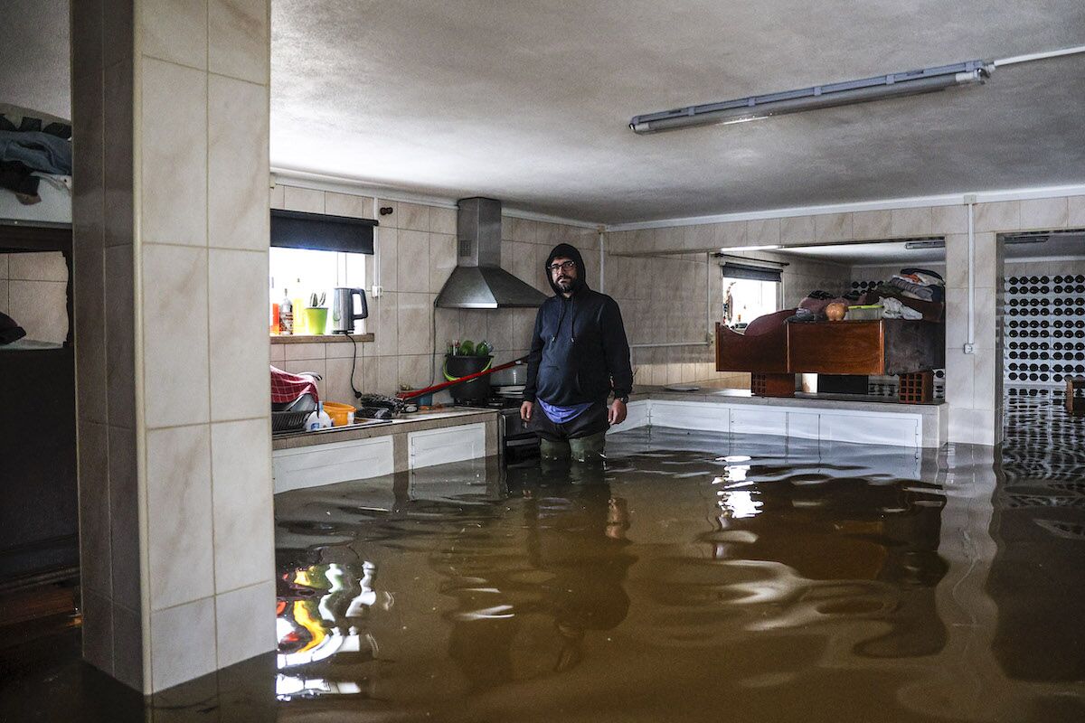 Bad weather: there is now a portal to request support; Government guarantees they can be paid in the next few days