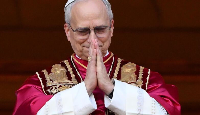 Pope begs: priests, stop using ChatGPT — and pay attention to the “illusion” of TikTok