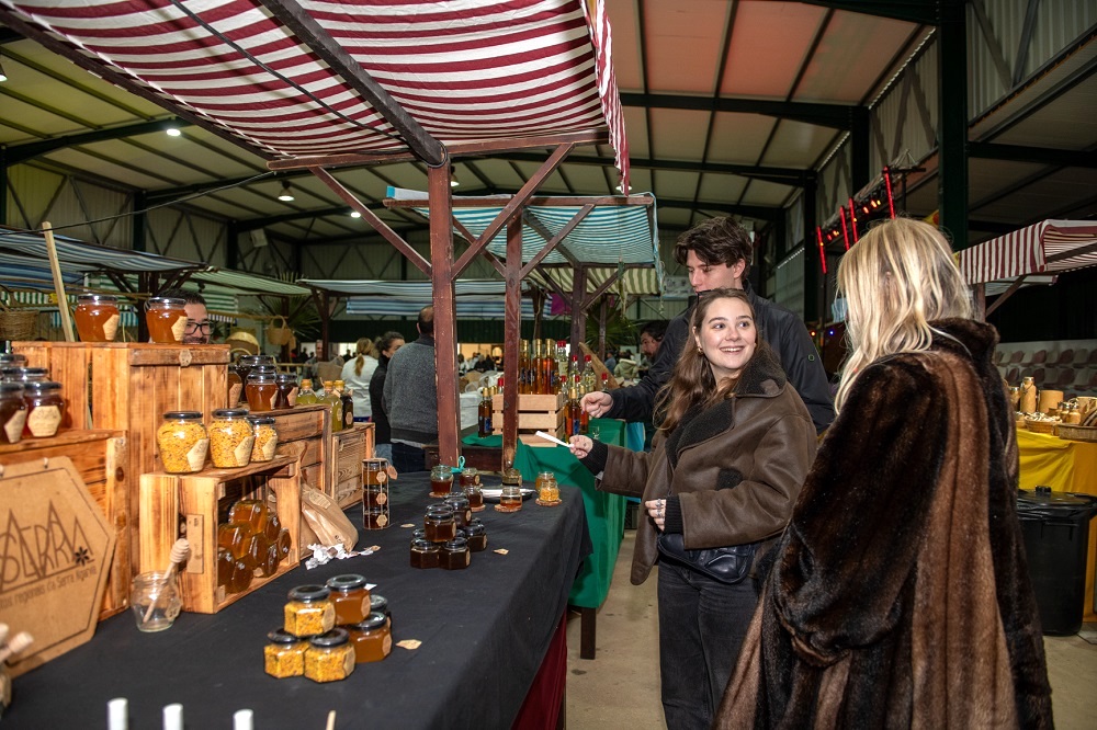Walking tour in Cortelha includes a visit to medronho distilleries in Serra do Caldeirão