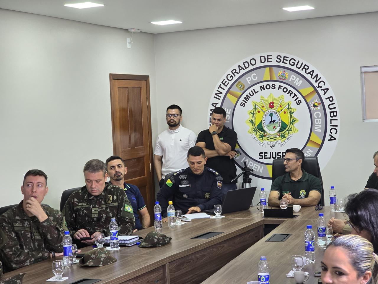 Prefeitura de Cruzeiro do Sul e Governo do Estado alinham segurança e organização do trânsito do Carnaval 2026