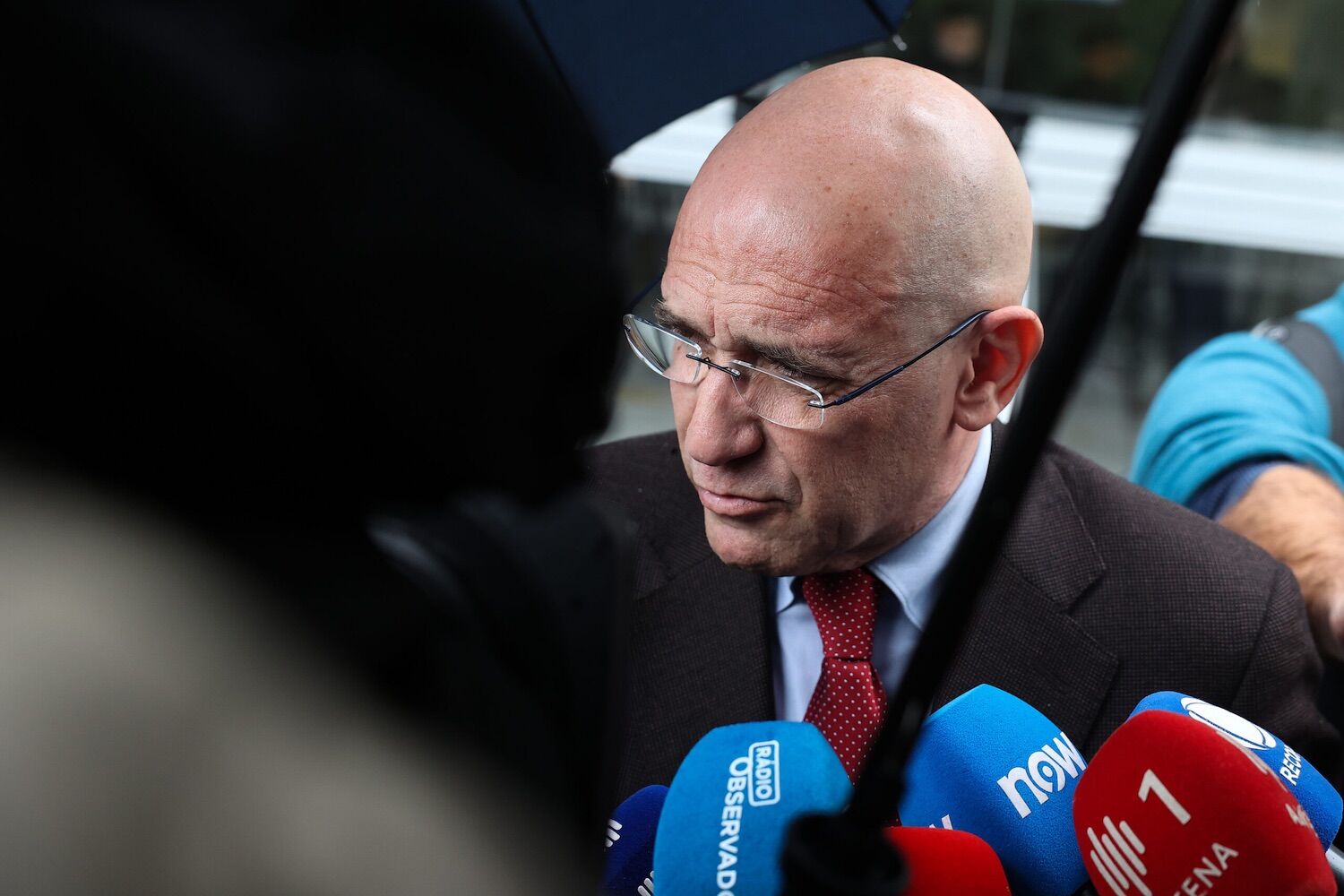 Passos Coelho warns of “miserable forecast” from 2027 onwards