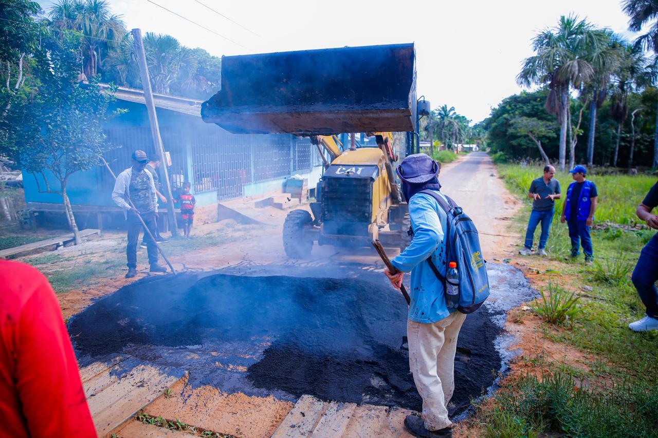 Teams from the Municipal Department of Works carry out pothole filling services in different parts of the city