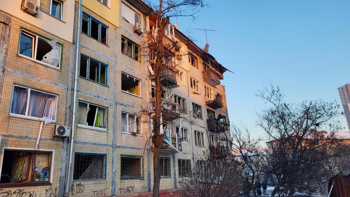 The mayor of kyiv raises his voice in the face of the cold situation in 100 homes in the capital as a result of a recent enemy attack