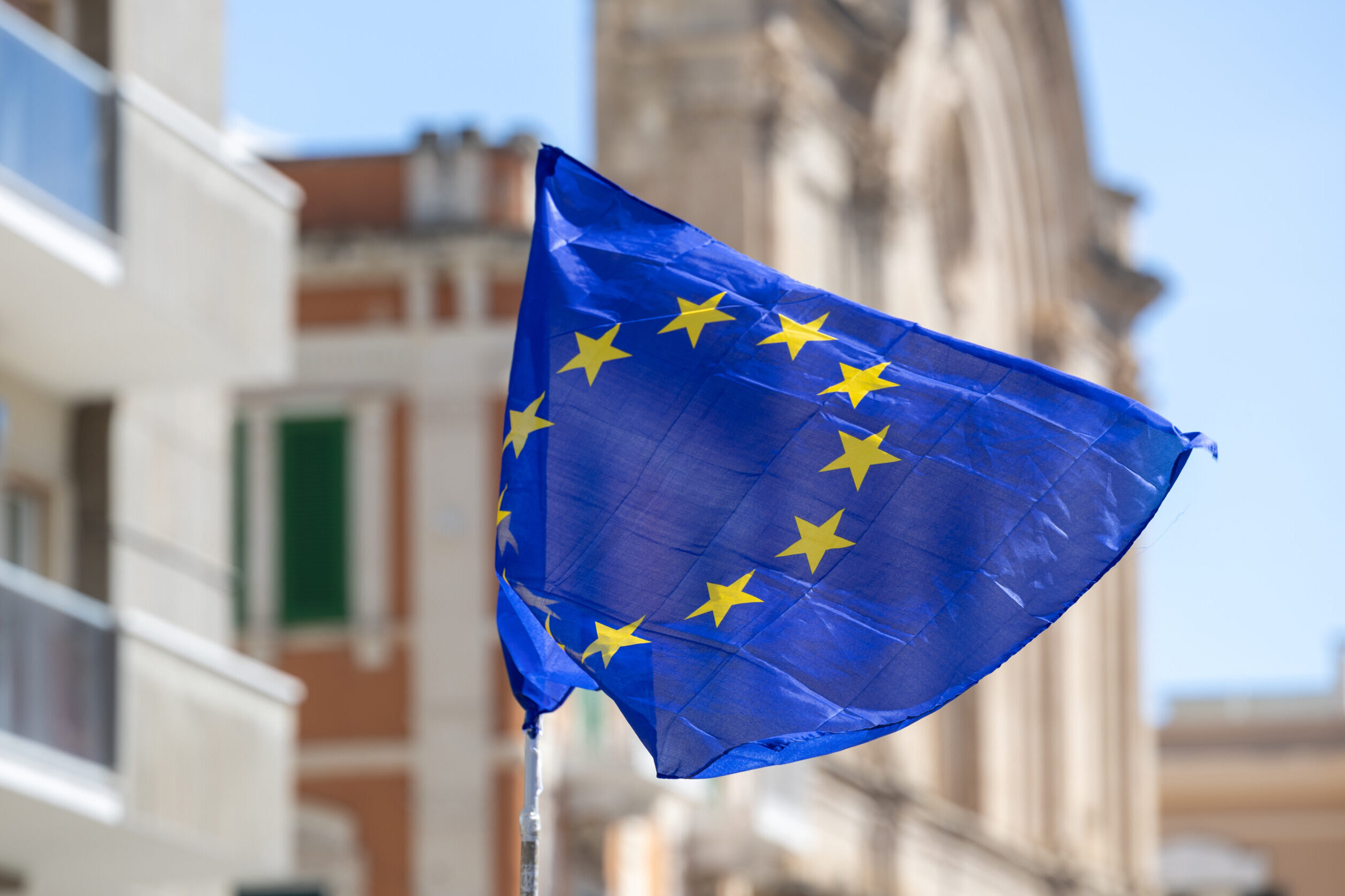 Do you shop online? EU ends exemption of up to €150 and there is a new upfront rate (find out when it comes into force)