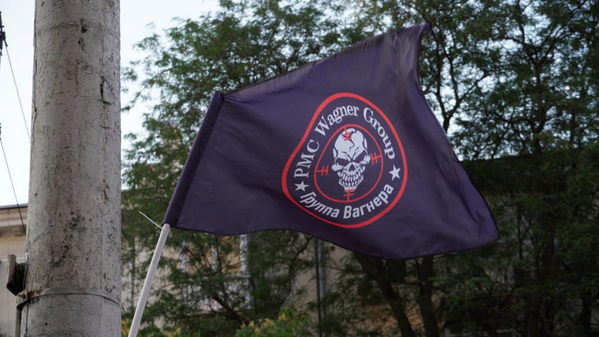 Young, poor and "disposable": this is how Wagner recruits his new saboteurs on European soil