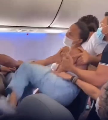 Argument over window seat ends in fight on plane