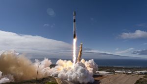 Startup thinks it can make rocket fuel from water. Stop laughing