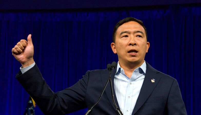 “AI will replace millions of white collar workers in the coming months”: Andrew Yang’s warning