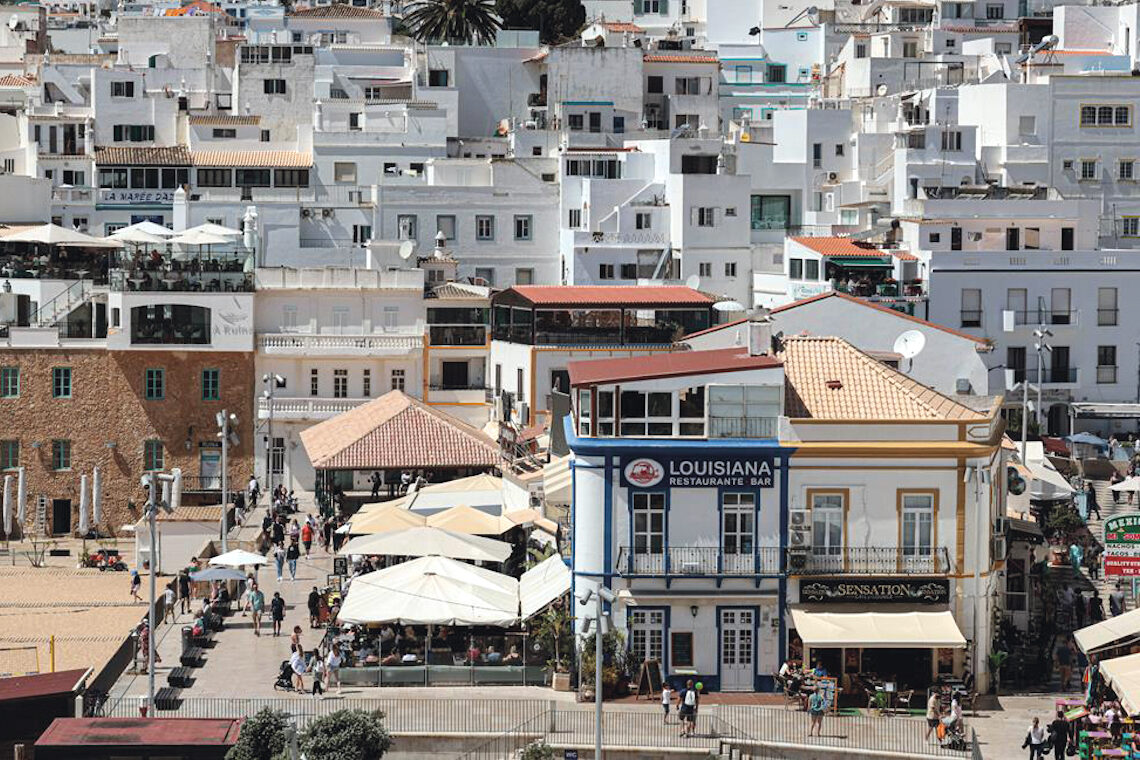 Guests grow by 3% and overnight stays by 2.2% to 32.5 and 82.1 million in 2025