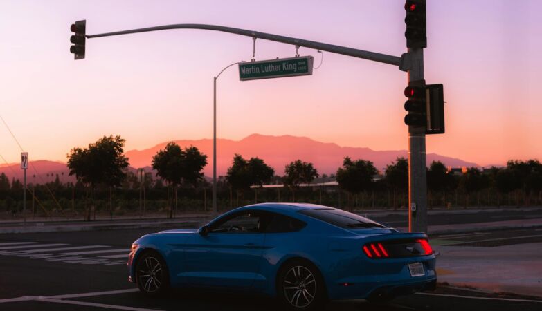 In his crusade against the Planet, Trump puts an end to the “hated start/stop” of automobiles