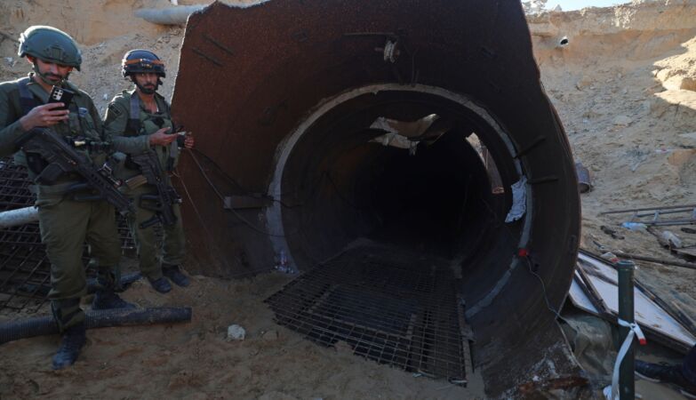 Russia uses secret tunnels to send illegal migrants to Europe