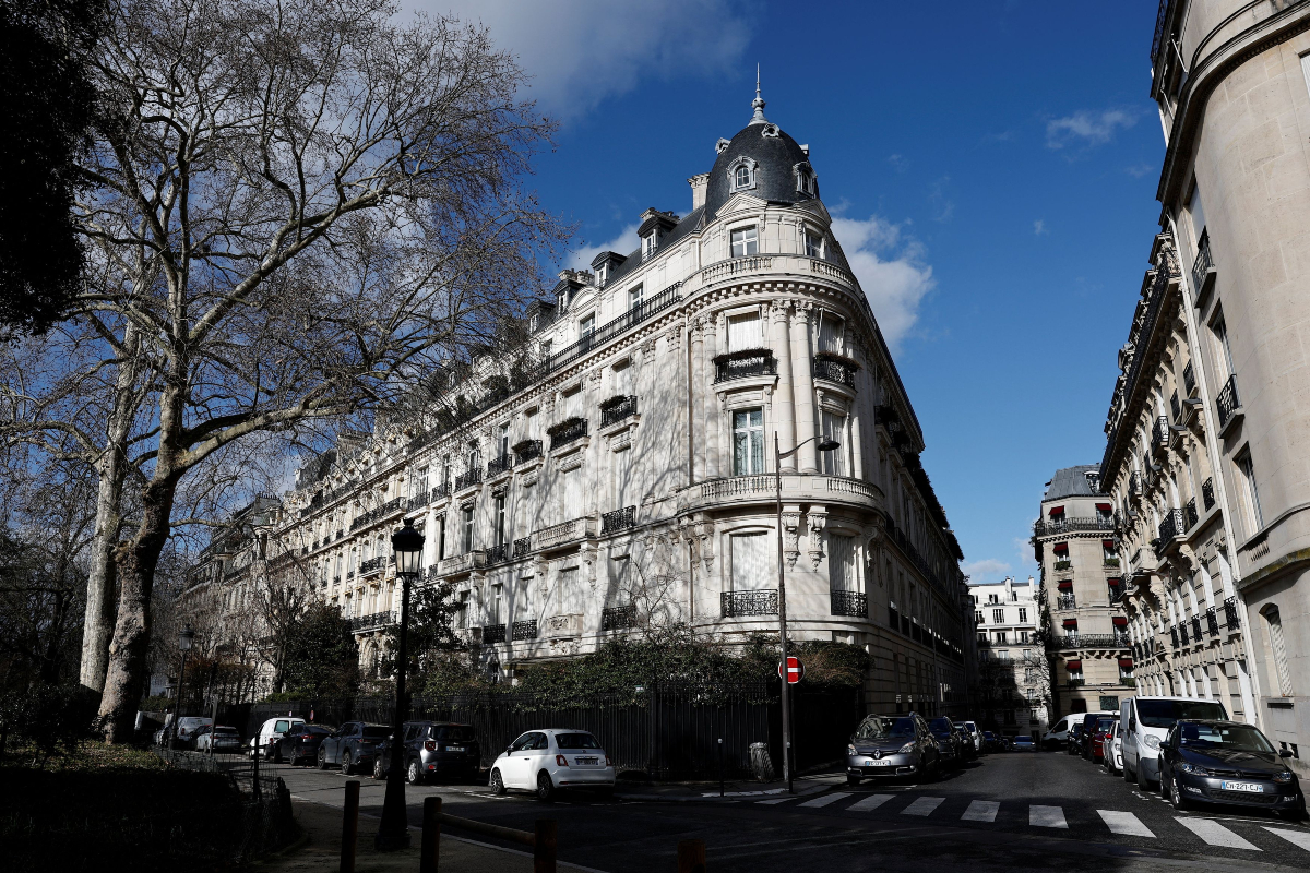 Epstein case: Paris prosecutor calls on potential victims to testify