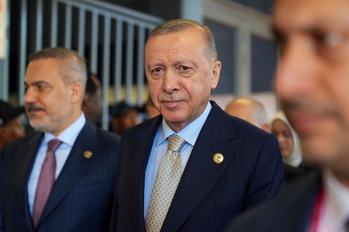 Erdogan Turns to the Arabs: Deals with Egypt and Saudi Arabia