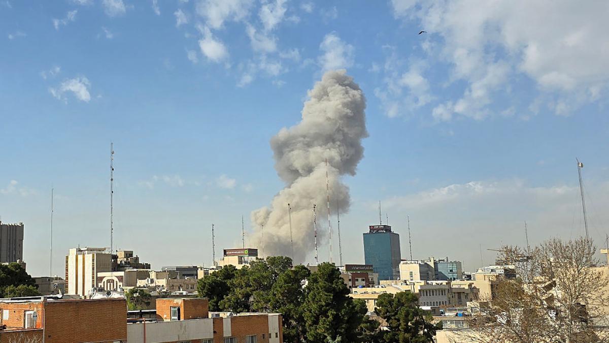 Israel and the United States launch an attack against Iran