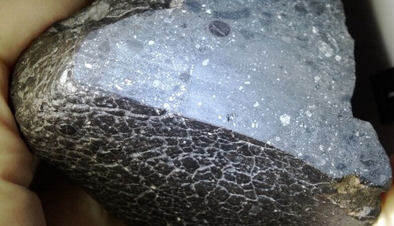 A black rock from Mars reveals something surprising