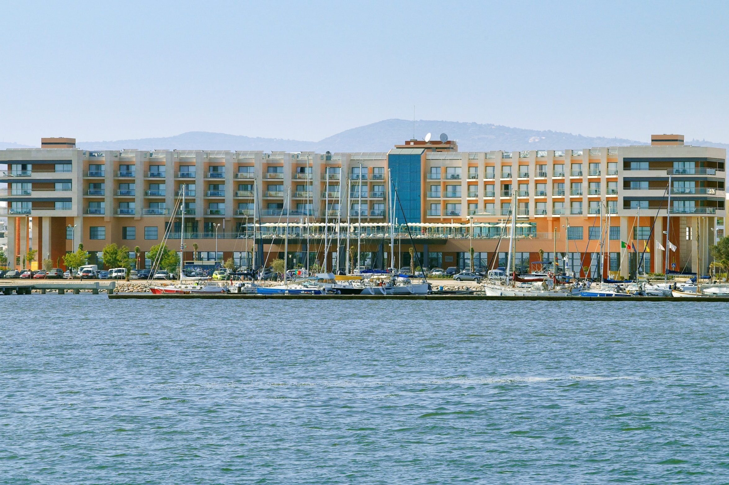 7Momentos com Performance brings together leaders and decision-makers in the Algarve to reflect on the challenges of companies in the digital era