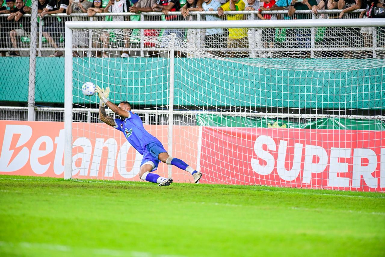 Vasco-AC loses on penalties to Velo Clube after a draw in normal time