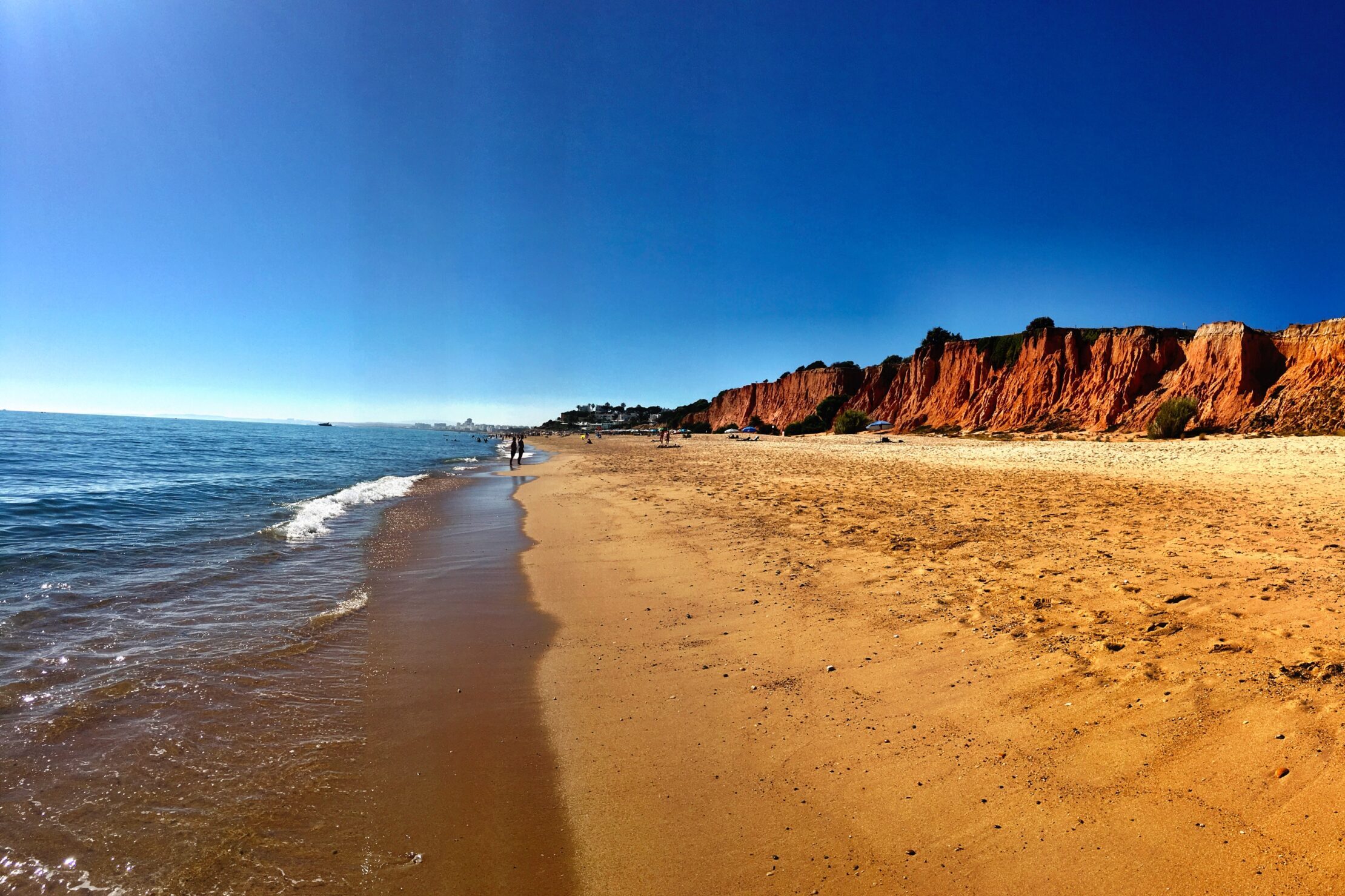 Algarve 'shines' again: discover the Portuguese beach that is among the five best in the world
