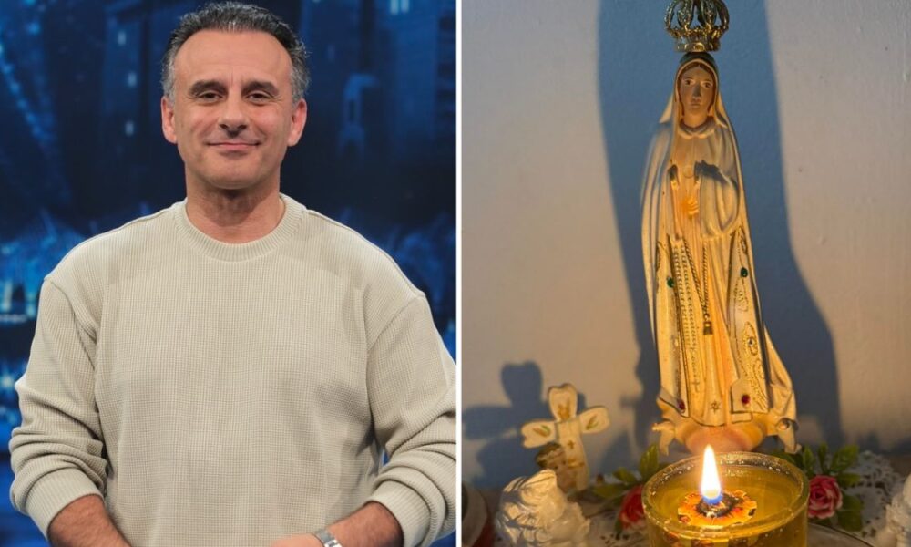 Rui Unas shows the “altar” in his mother’s house and reflects: “A few years ago I ridiculed…”