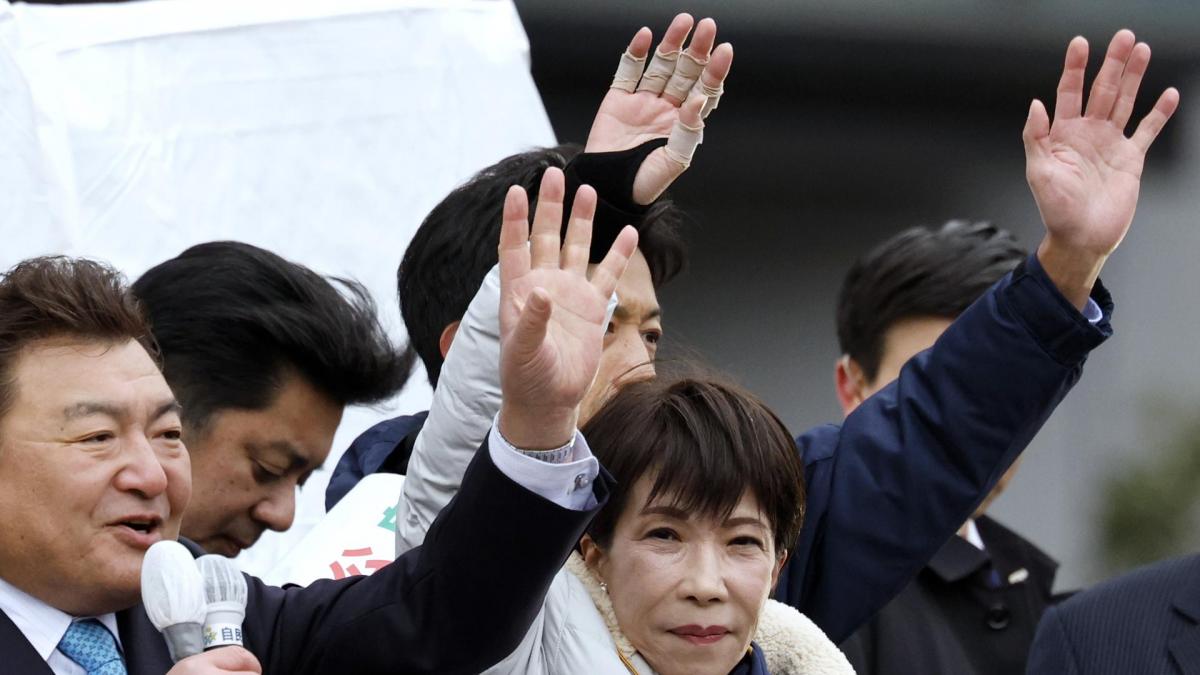 Conservative Takaichi wins elections in Japan and expands her majority, according to polls