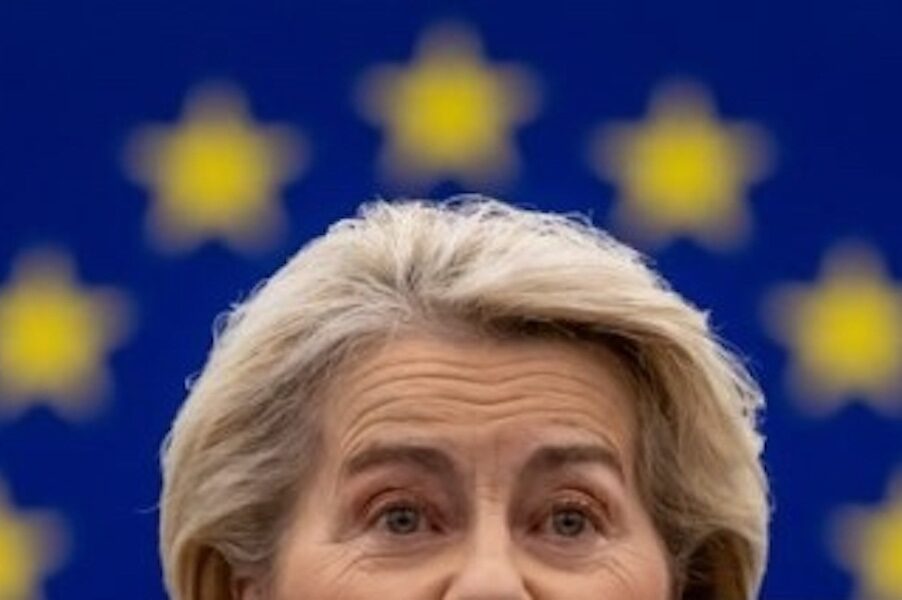 European Union changes 'strategy' to become “a true global giant”