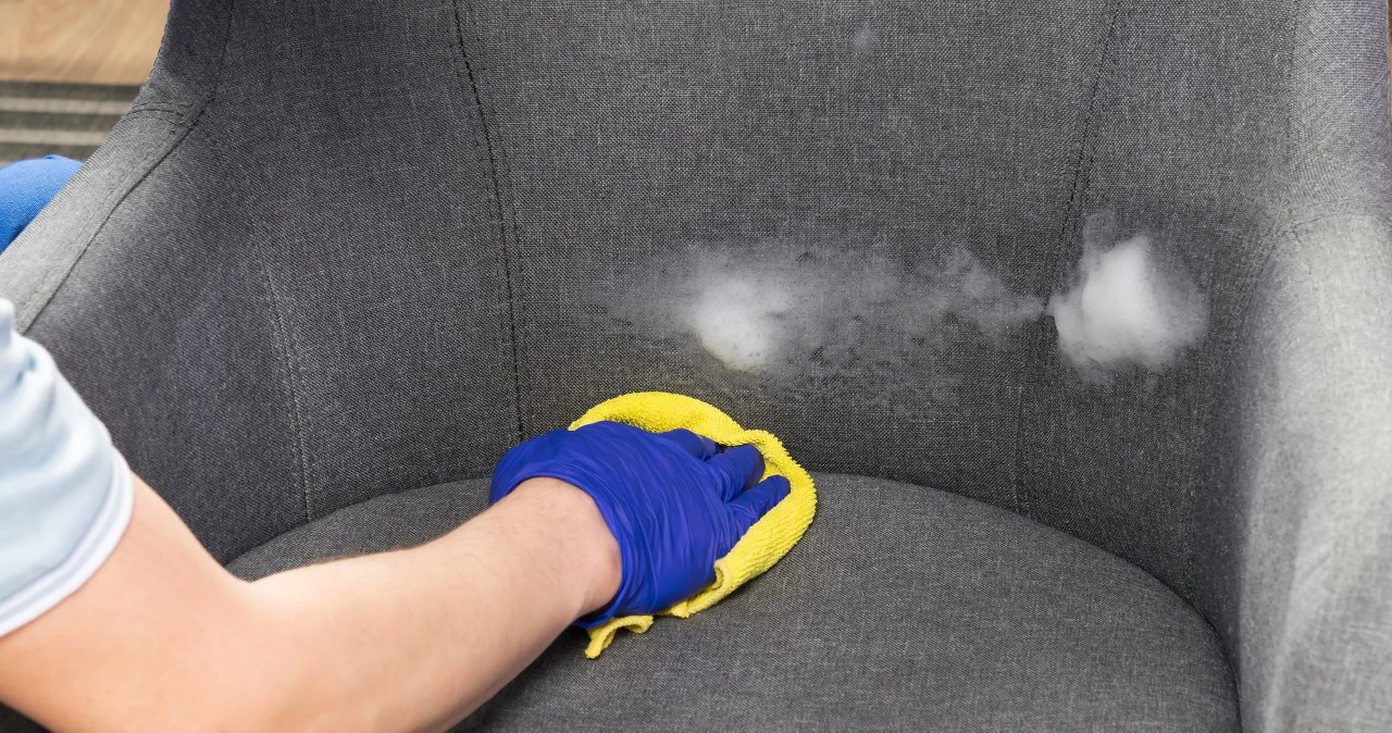 Upholstered furniture should be wet cleaned at least once a year. /Pixel