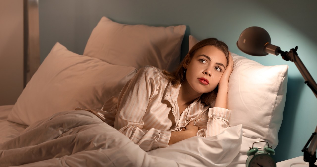 Be careful how you fall asleep. These night habits can bring bad luck to you