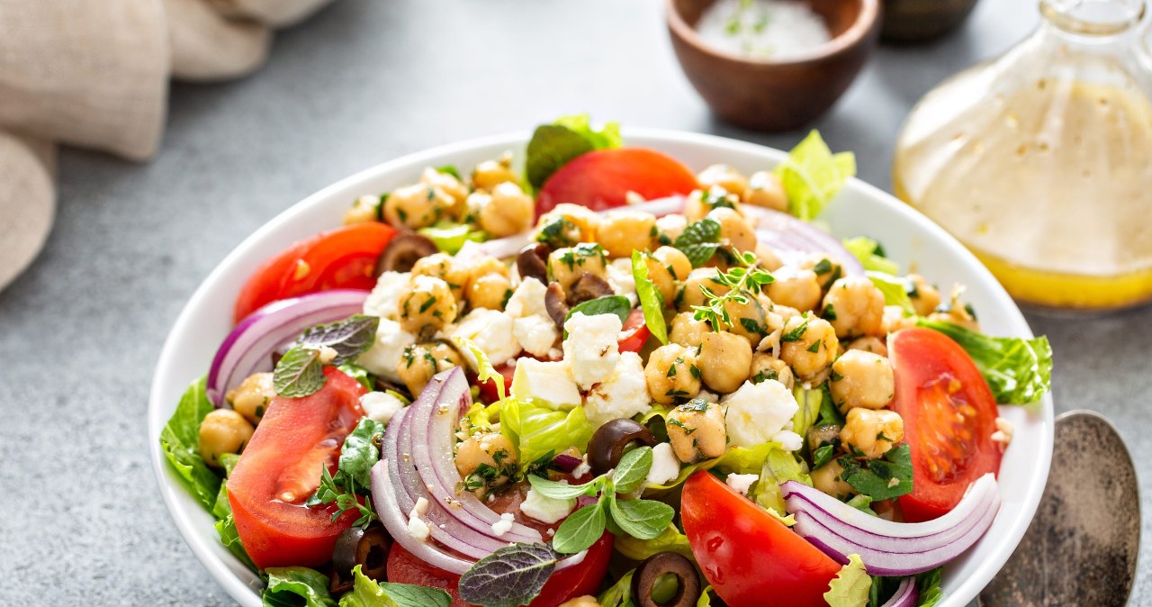 Sweet and spicy, full of freshness and flavor. This salad will remind you of summer