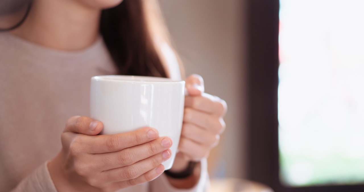 Drink every day instead of tea. Your appetite will decrease, you will lose centimeters around your waist, and your immunity will improve