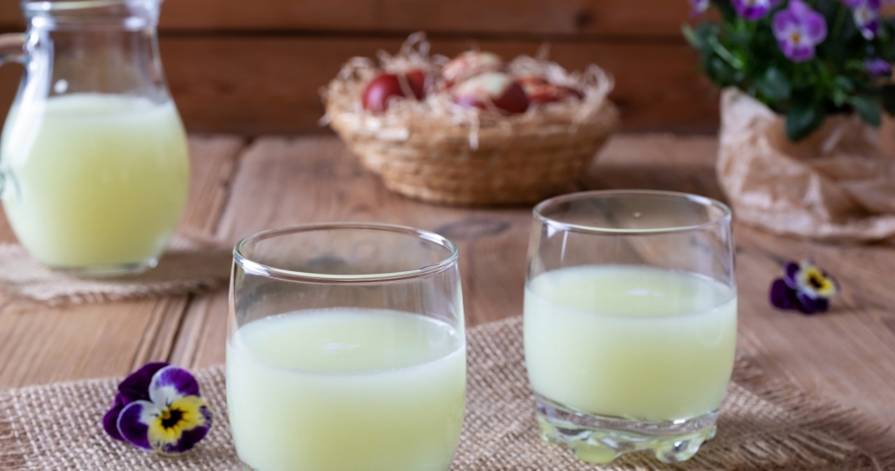 Drink alone or mix with fruit. It has few calories, gives a feeling of satiety, and keeps your waist slim