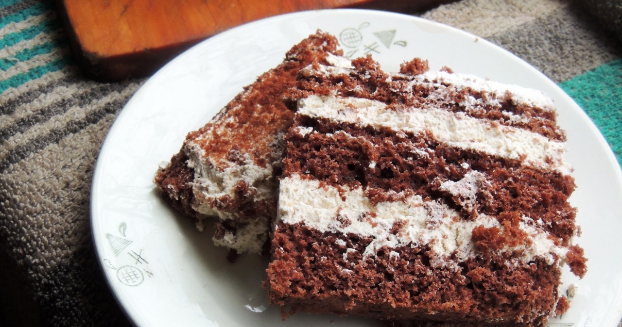 I baked a cake from my grandmother's neighbor's recipe. I haven't had such a good dessert in a long time