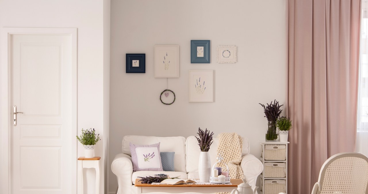 Are you furnishing your apartment? Choose a style that is conquering all of Europe