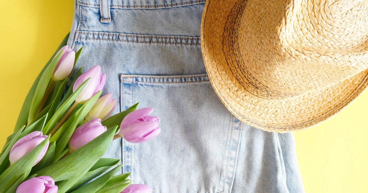 These jeans will be a spring hit. Search chain stores before they sell out