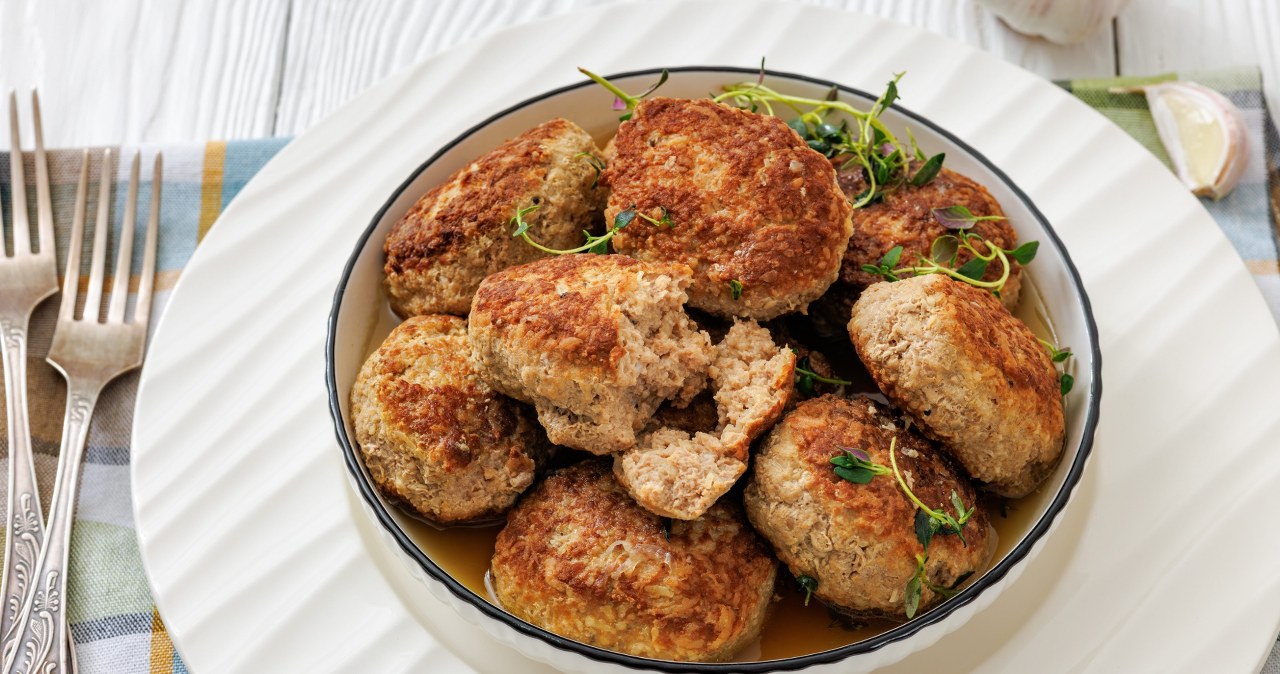 Ground turkey cutlets. Frikadelki for Sunday dinner