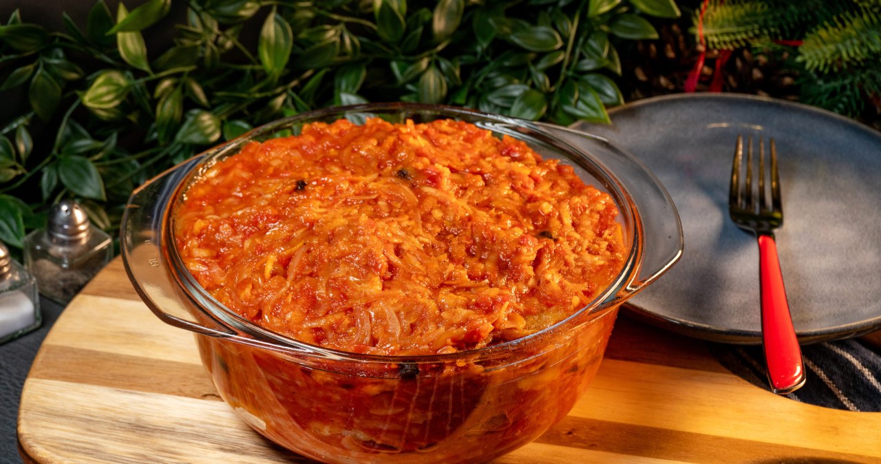 The taste of childhood on a sandwich. Homemade paprikash step by step