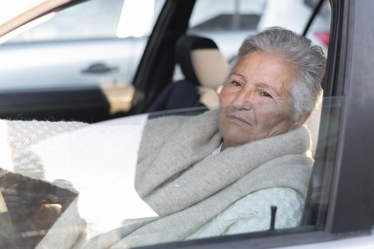 Beware of scams involving false traffic accidents. Where are the mousetraps?