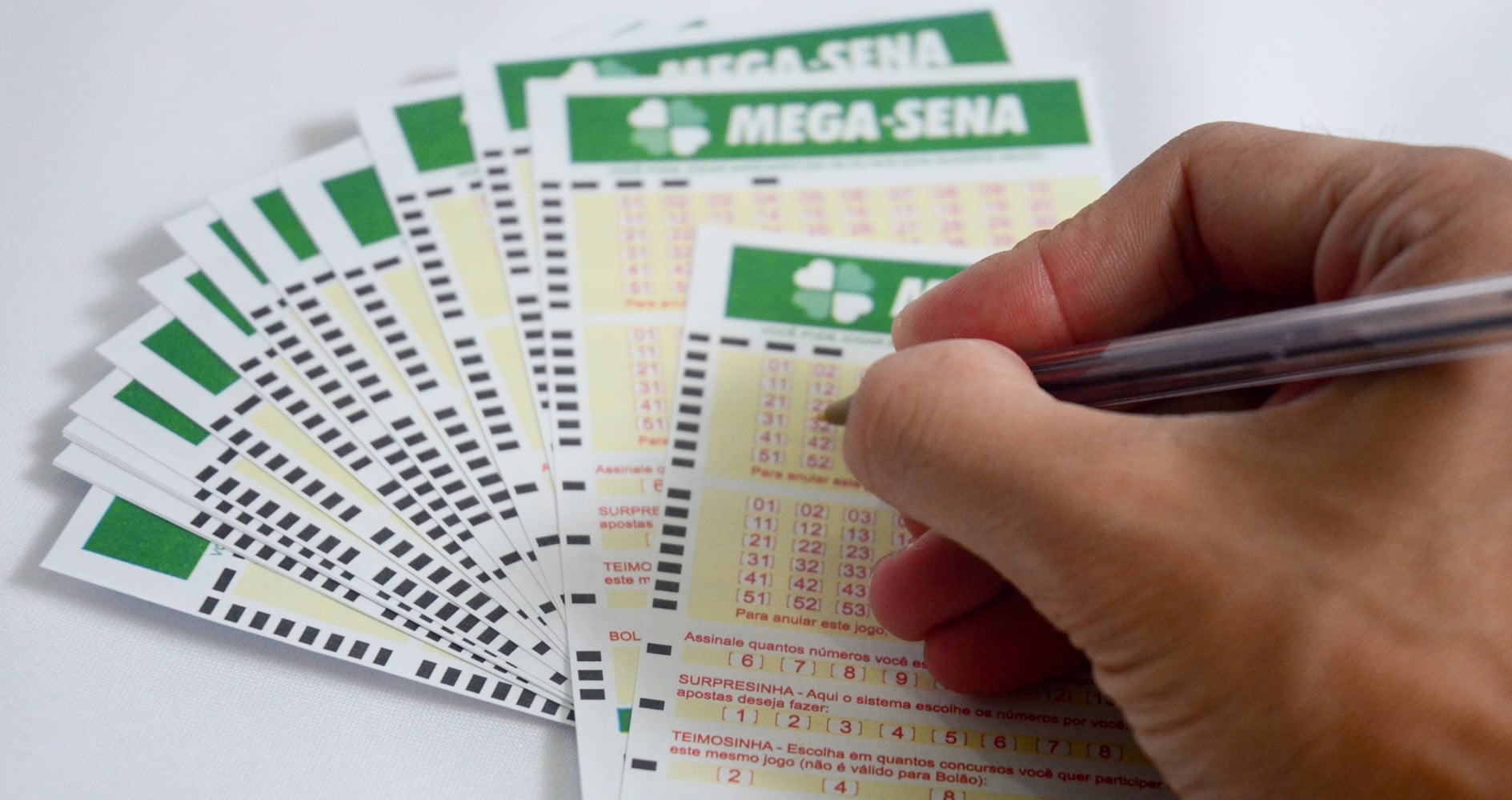 Três apostas acertam Mega-Sena e levam mais de R$ 34 milhões cada no concurso