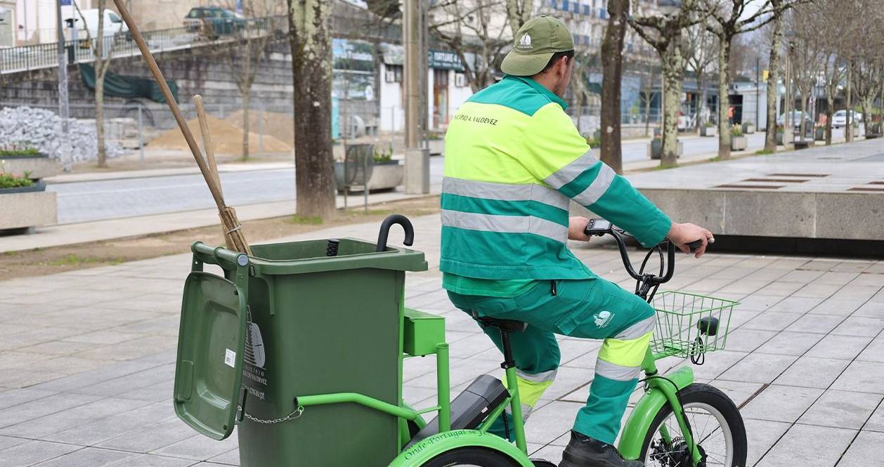 "Greenest municipality": Arcos de Valdevez reinforces urban cleaning with electric bicycle