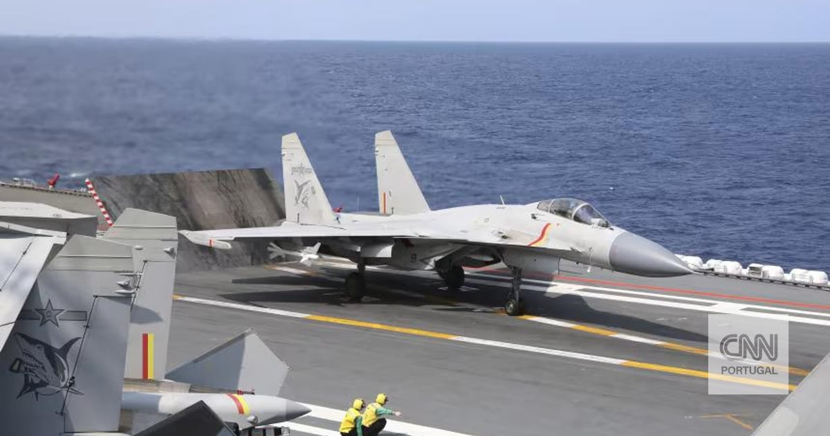 Chinese fighter jets suddenly stopped flying around Taiwan and no one seems to know why