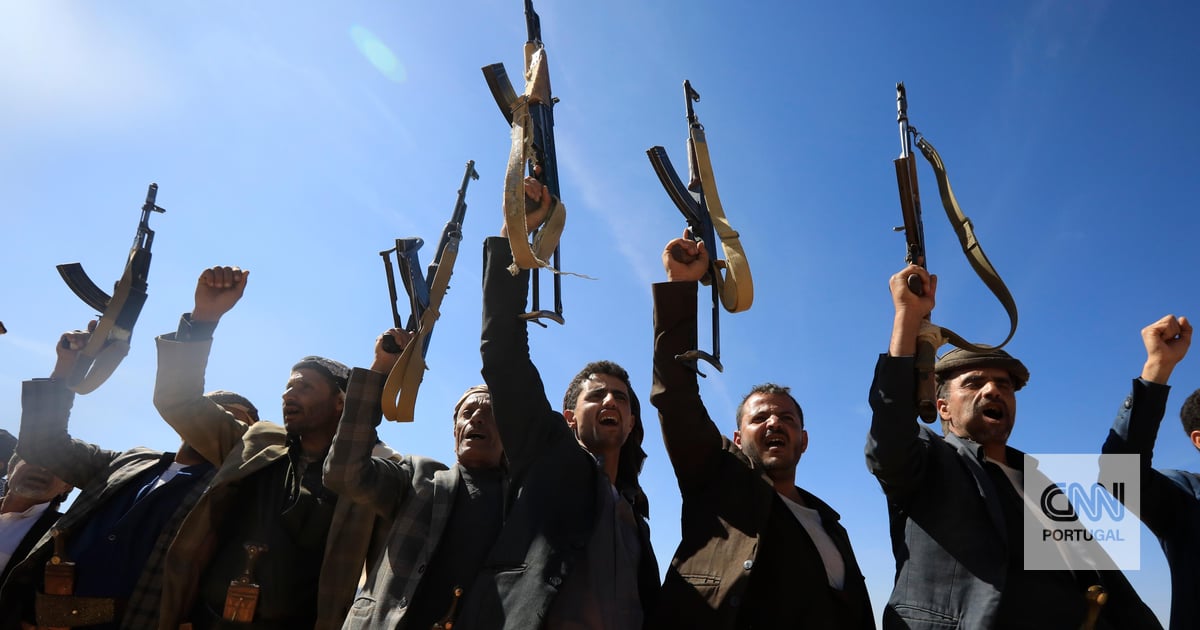 Why didn't the Houthis, Iran's allies, join the war?