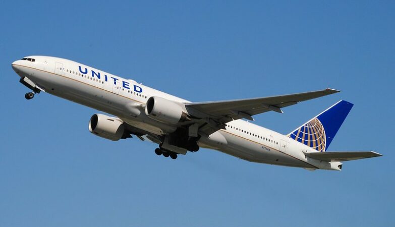 Anyone who doesn't use headphones doesn't even get on the plane