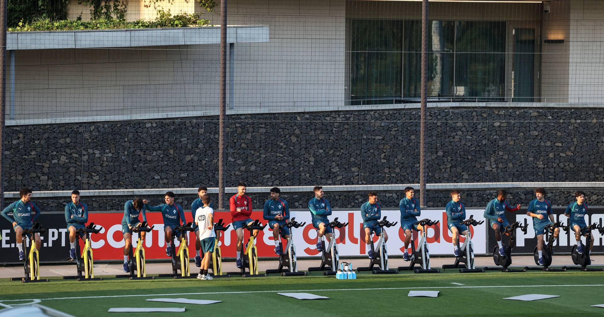 Diogo Costa will even miss the Seleção’s friendlies