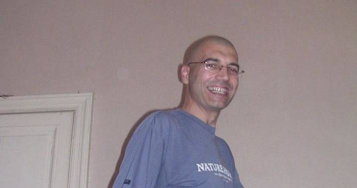 Suspect in one of France's biggest crime mysteries may have been spotted in Texas... walking his dog