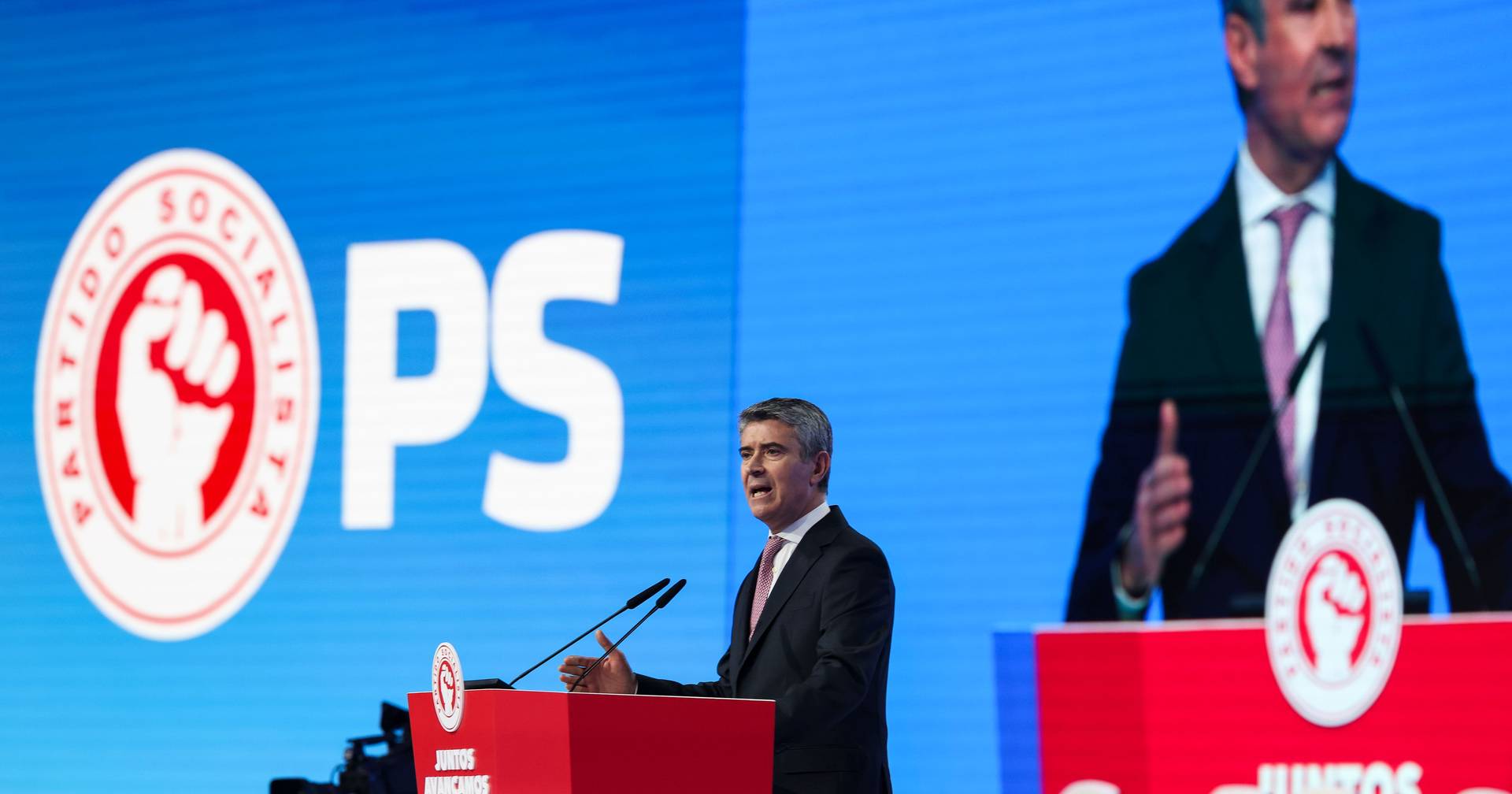 Carneiro warns that PSD will hear a “resolute no” from the PS if it “tries to unbalance” the Constitutional Court