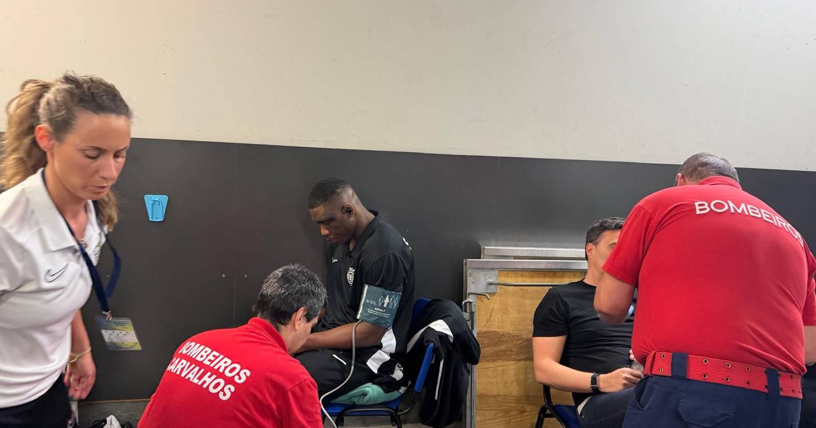 Handball: Sporting members hospitalized due to "intense" and "numbing" smell in the dressing room before classic