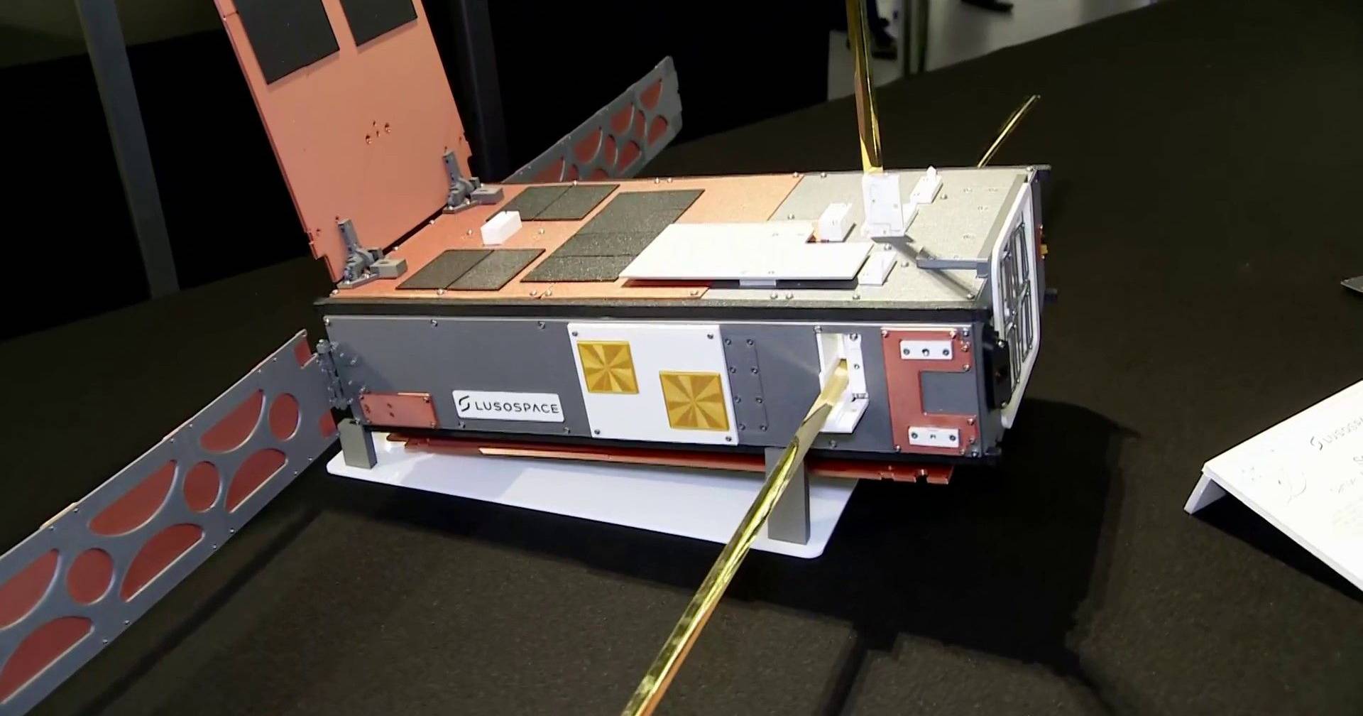 Camões, Agustina, Pessoa and Saramago among the six satellites that will be launched into space